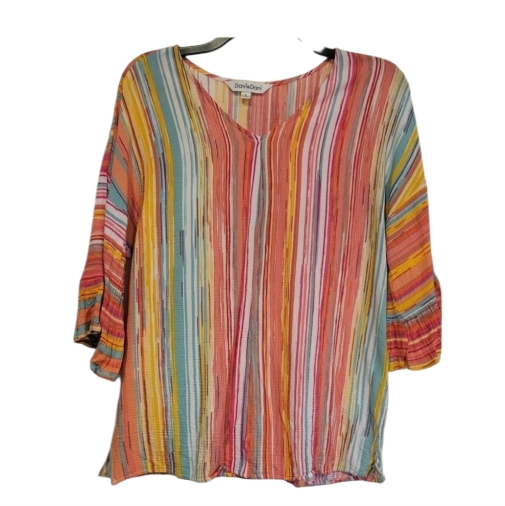 Davi & Dani Stripped Multi Colored 100% Rayon V-neck Pull On Blouse Size S